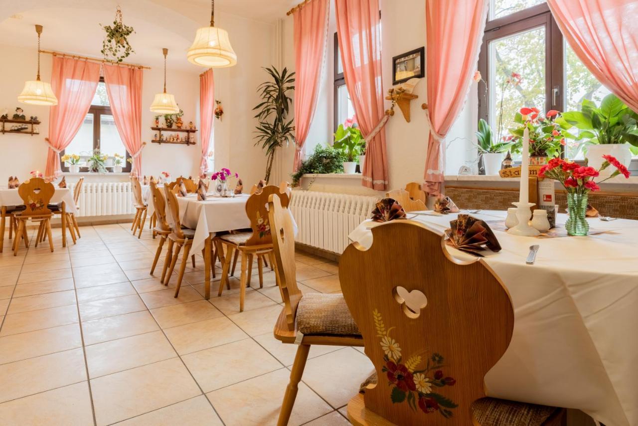 Hotel Carola Ольбернхау Экстерьер фото